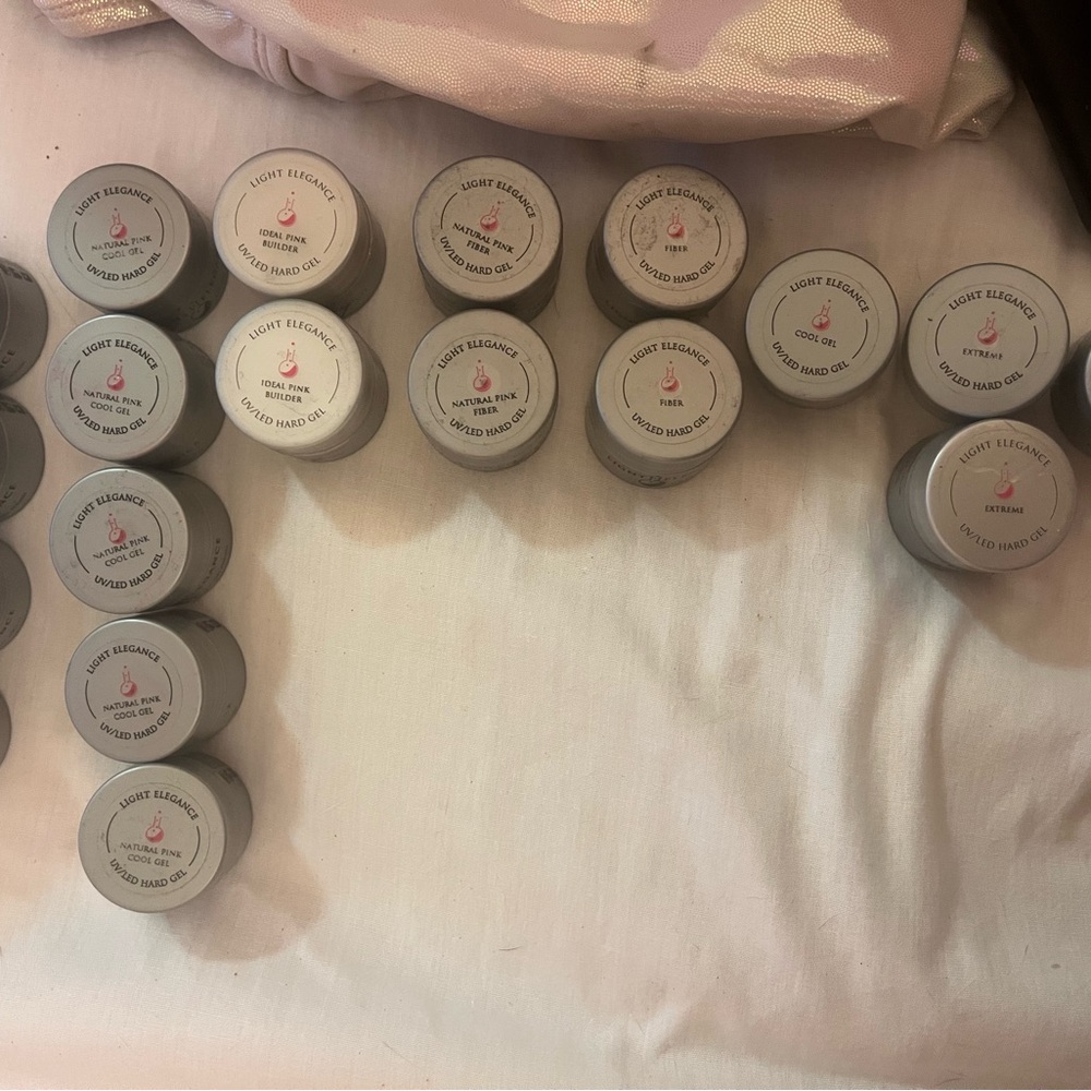27 Assorted builder gels